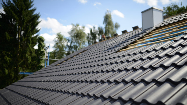 1709634890_10_roof-tiling.jpg
